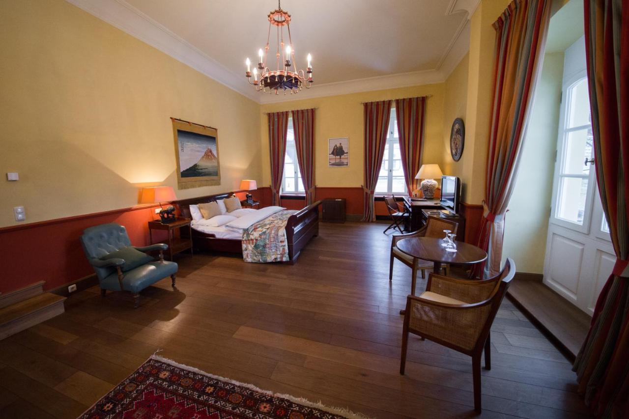 Hotel Chateau Bela エクステリア 写真