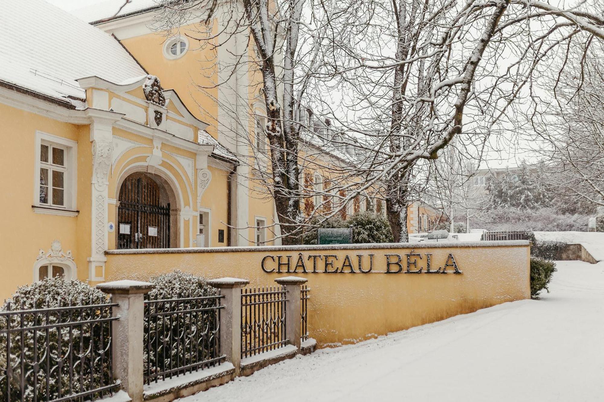 Hotel Chateau Bela エクステリア 写真