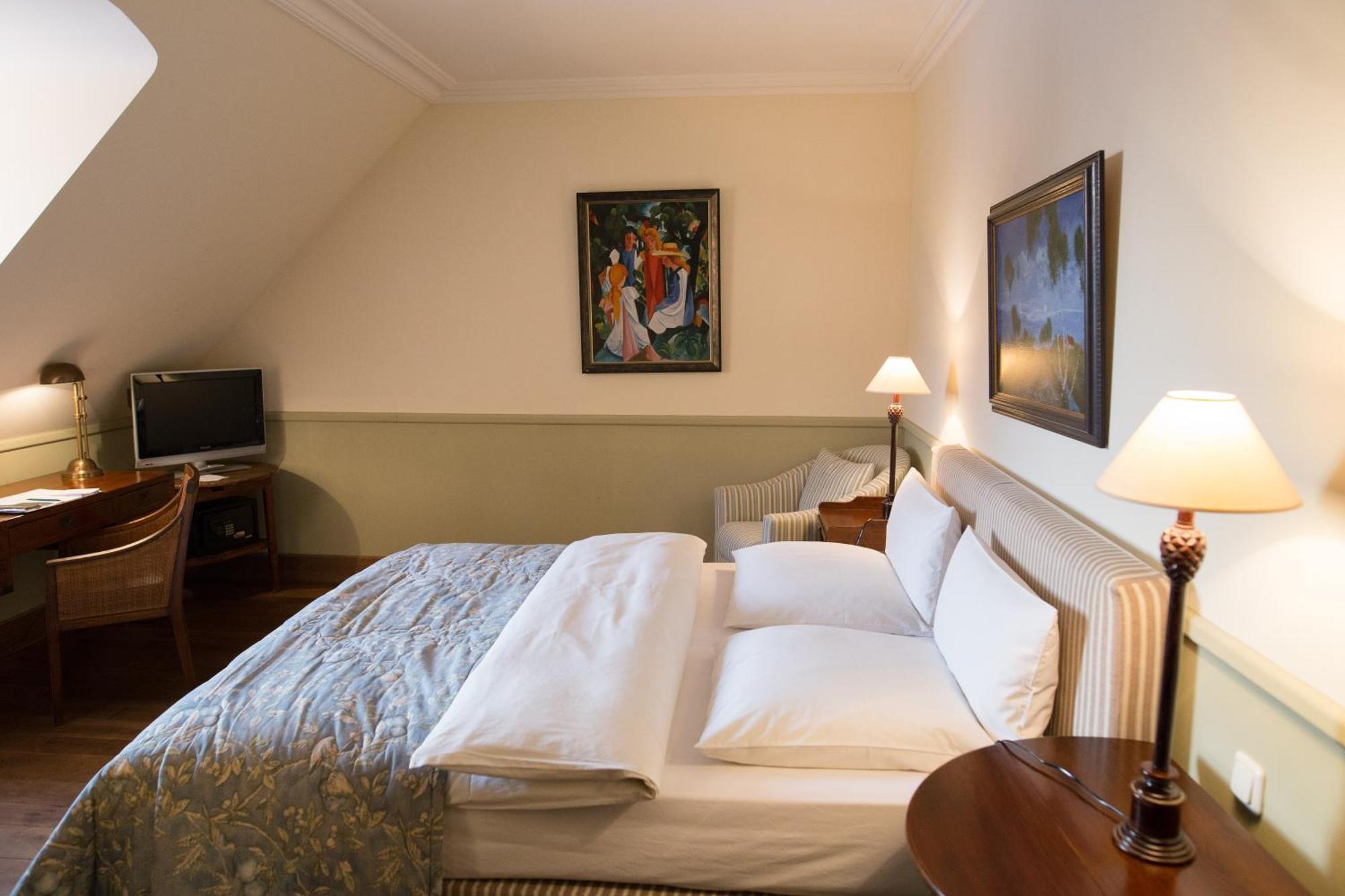 Hotel Chateau Bela エクステリア 写真