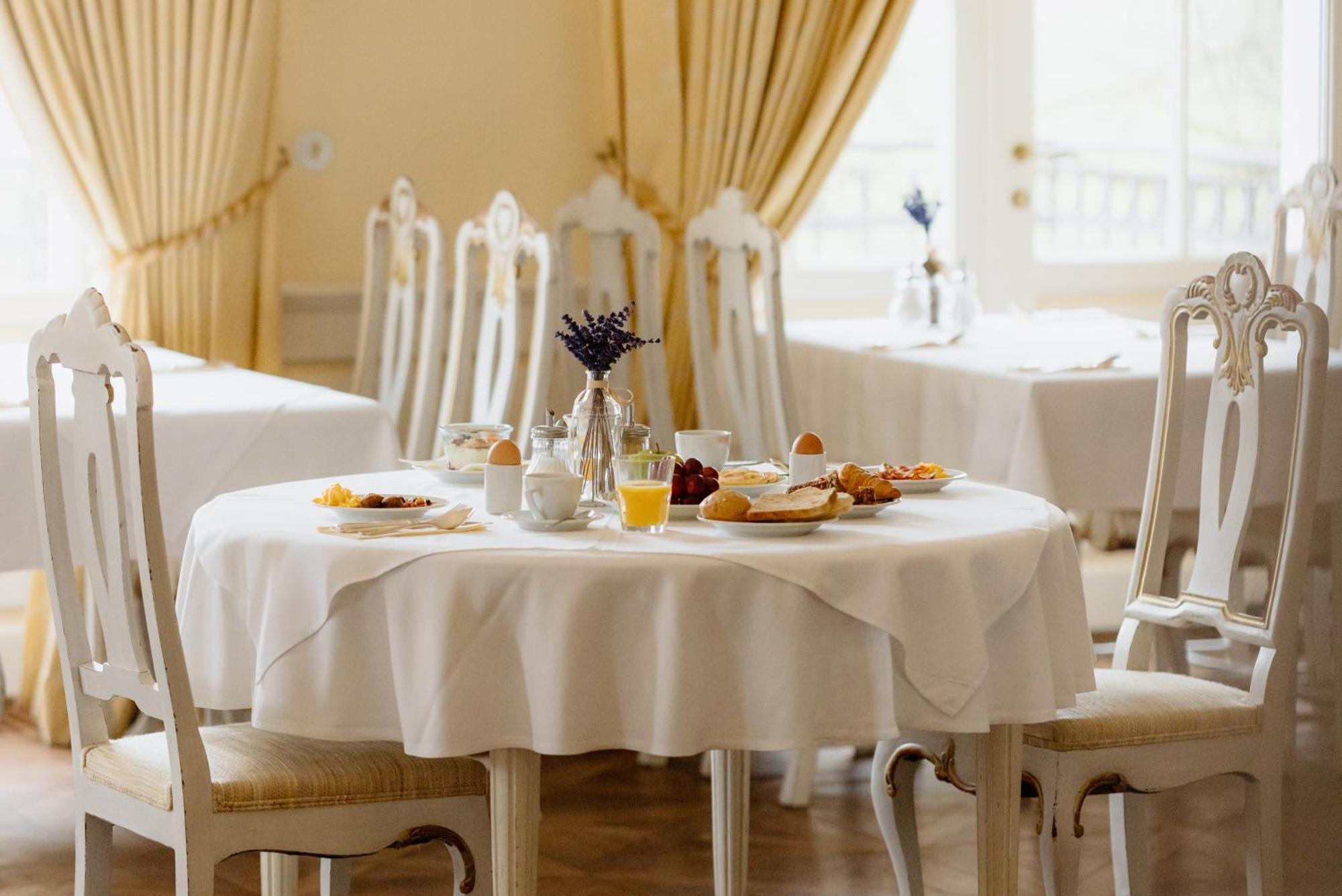 Hotel Chateau Bela エクステリア 写真