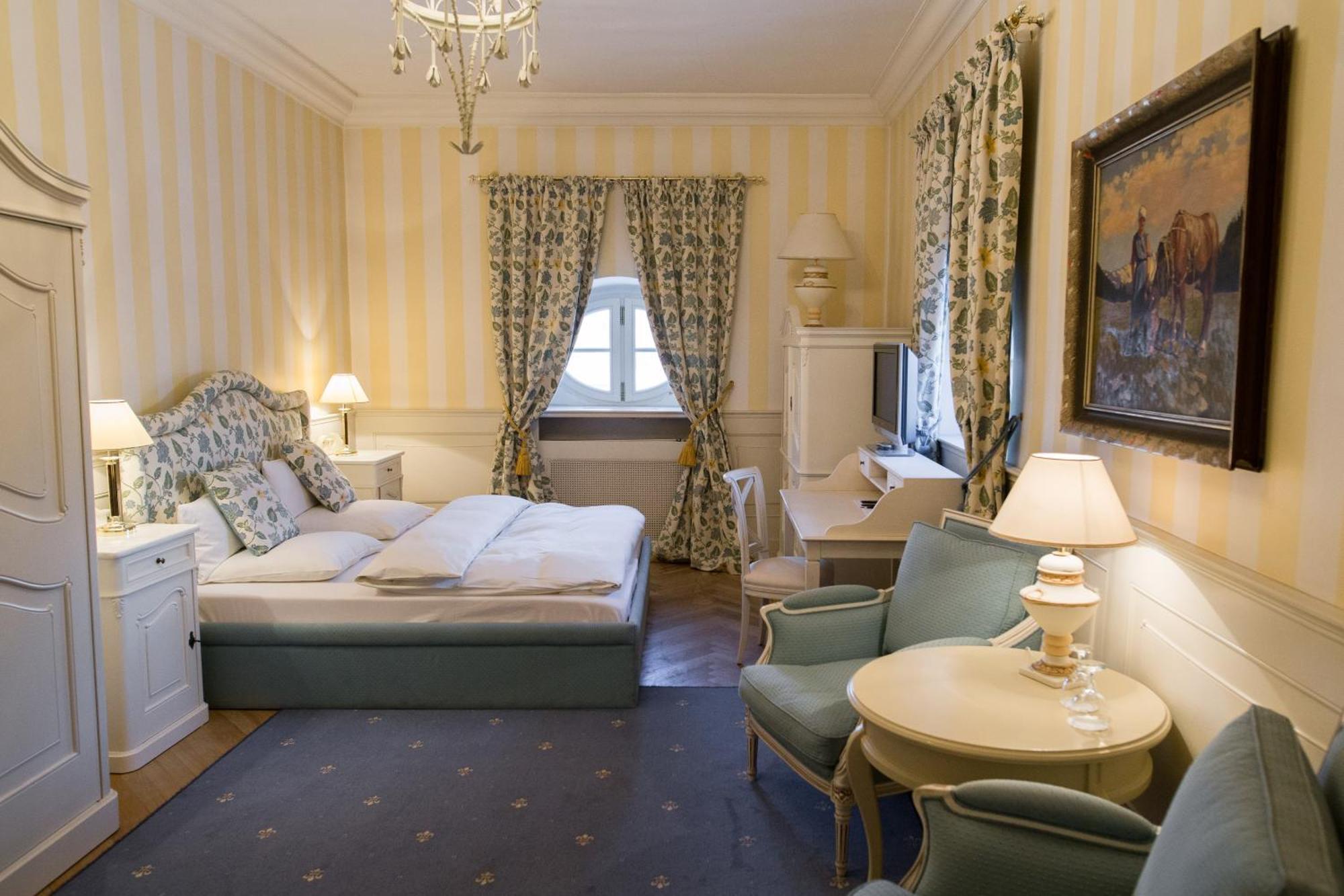 Hotel Chateau Bela エクステリア 写真