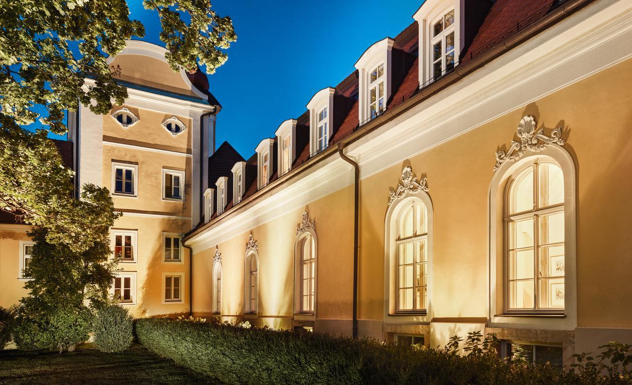 Hotel Chateau Bela エクステリア 写真