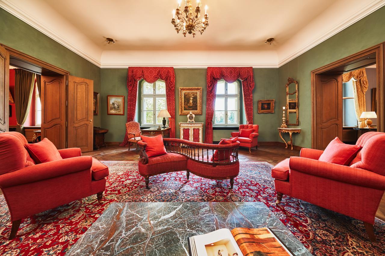Hotel Chateau Bela エクステリア 写真